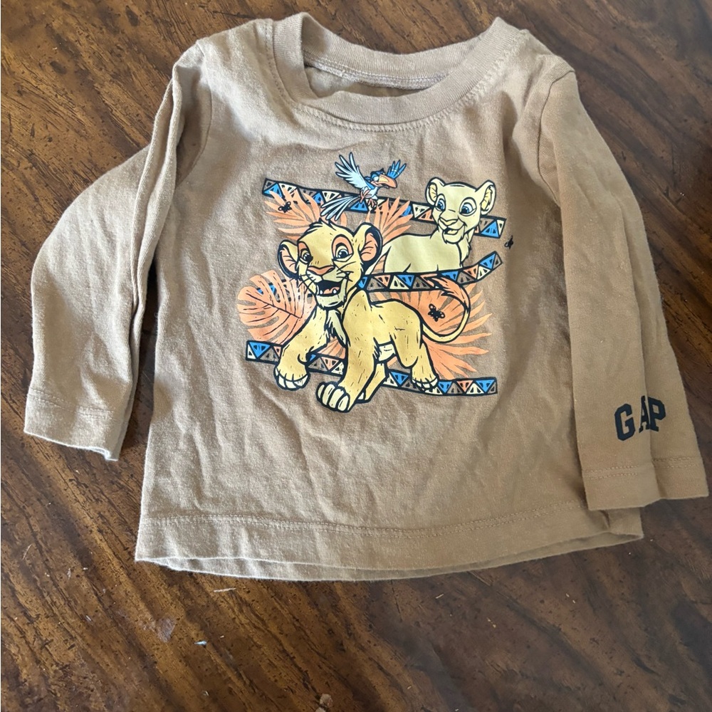 GAP Tan Long-Sleeve Lion King Graphic Tee